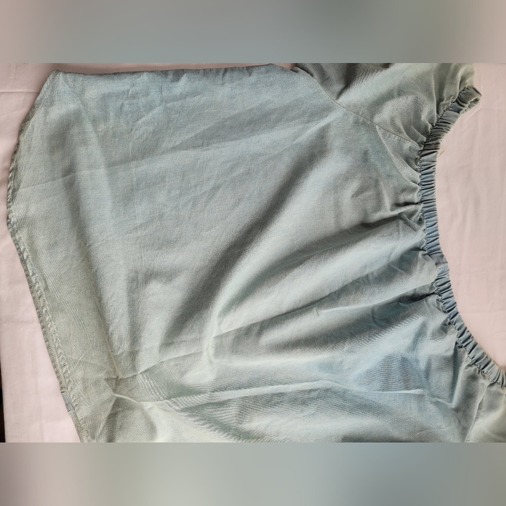 2X Rue+ Denim Off-Shoulder Top - Picture 6 of 7